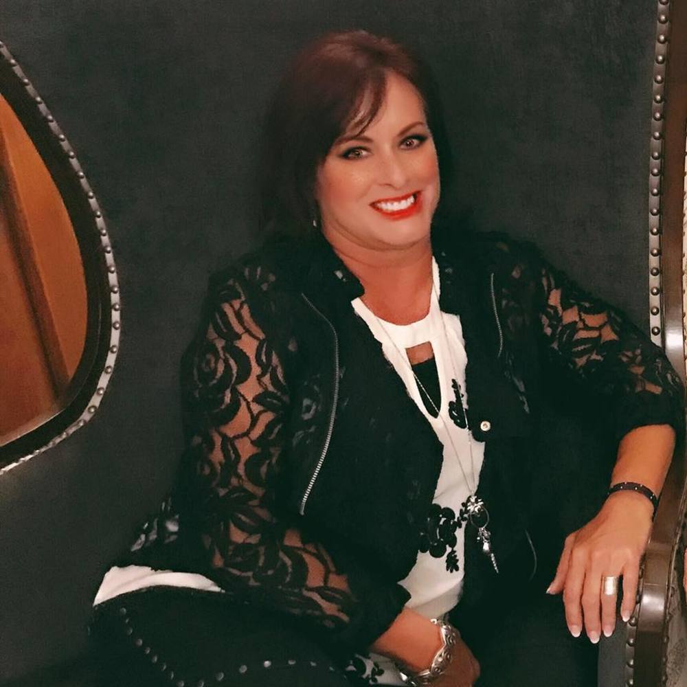 Meet your Posher, Sherry